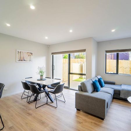Modern Sunnyhills Town House Villa Auckland Dış mekan fotoğraf